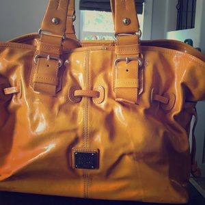 Dooney & Bourke Bag